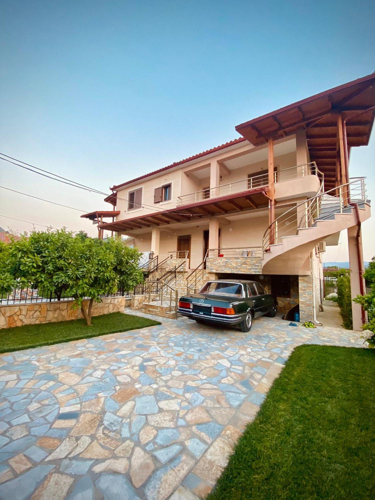 Villa Μπεράτ Εξωτερικό φωτογραφία